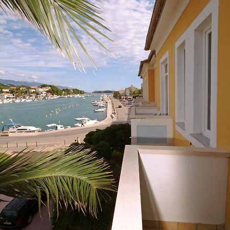 Hotel Istra Rab Town Luaran gambar