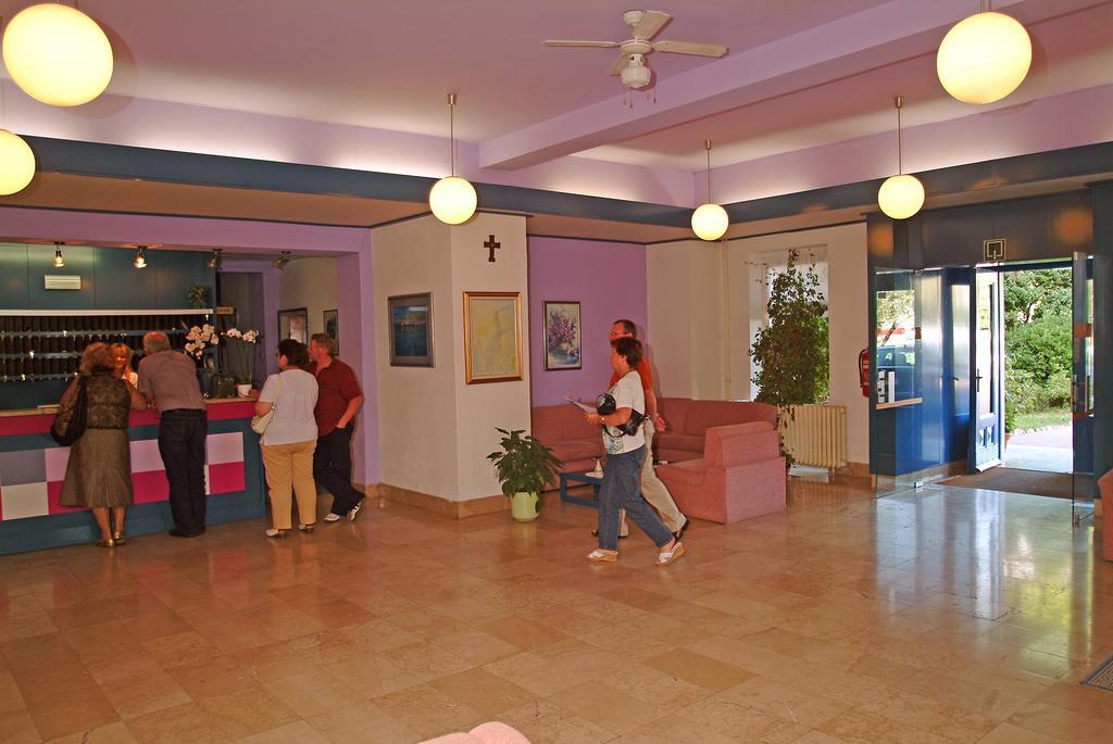 Hotel Istra Rab Town Luaran gambar