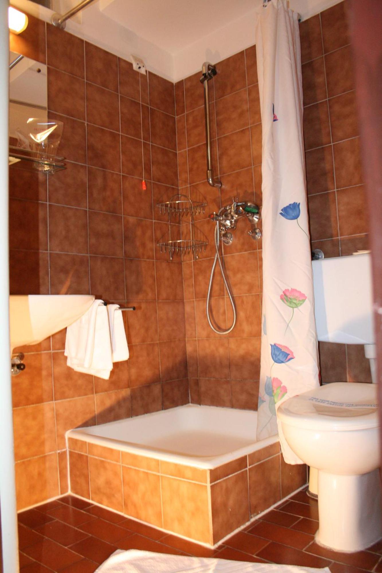 Hotel Istra Rab Town Luaran gambar