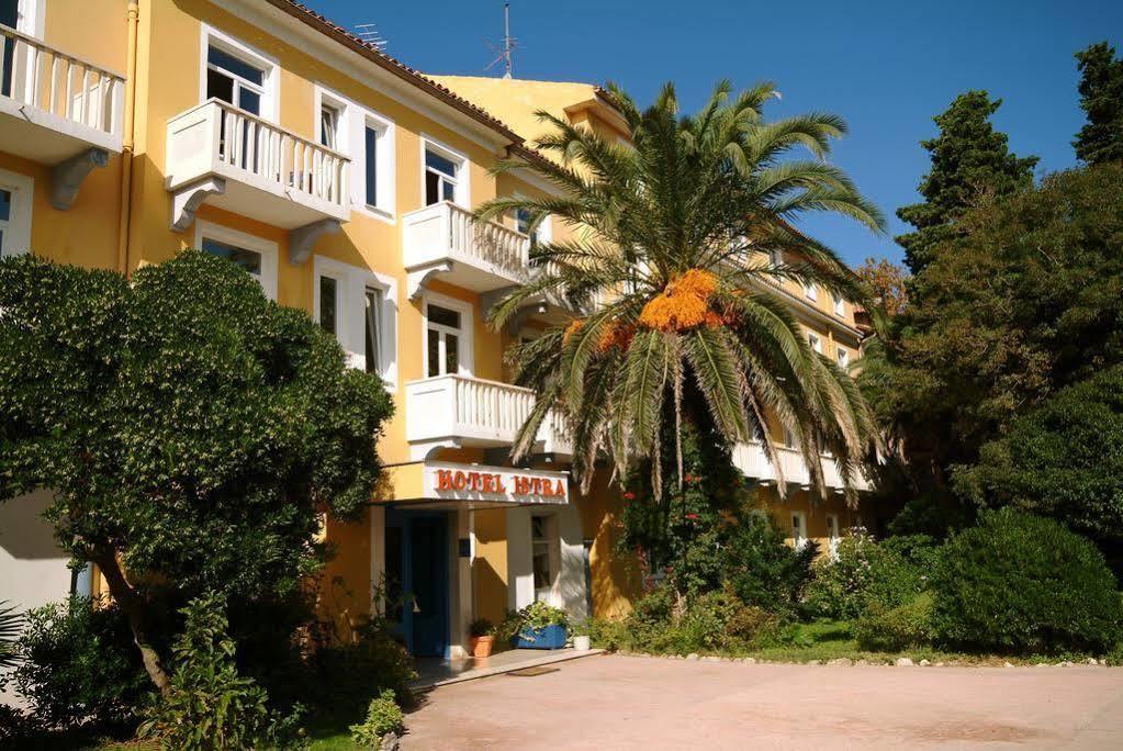 Hotel Istra Rab Town Luaran gambar